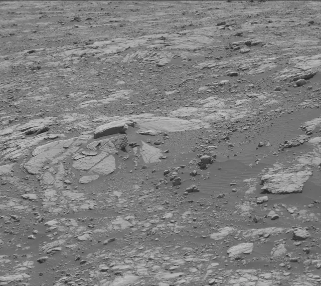 Sol 2750: Mast Camera (Mastcam)