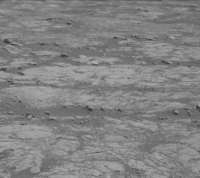 Sol 2750: Mast Camera (Mastcam)