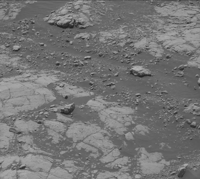Sol 2750: Mast Camera (Mastcam)