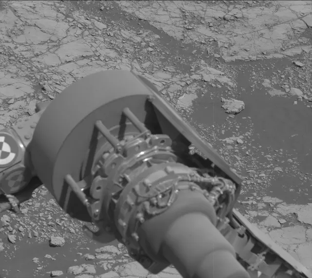 Sol 2750: Mast Camera (Mastcam)