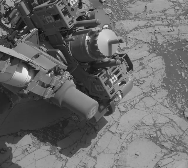 Sol 2750: Mast Camera (Mastcam)