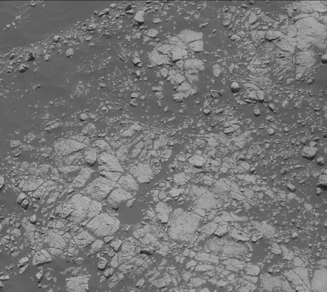 Sol 2750: Mast Camera (Mastcam)