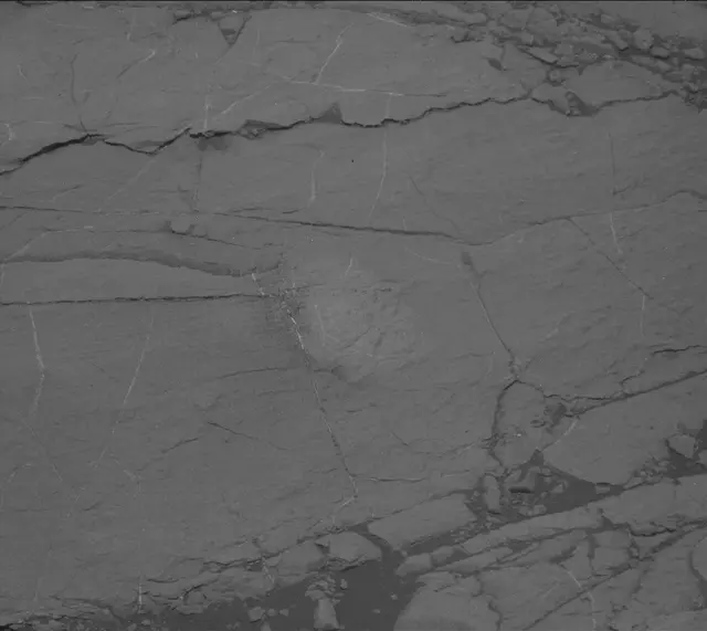 Sol 2750: Mast Camera (Mastcam)