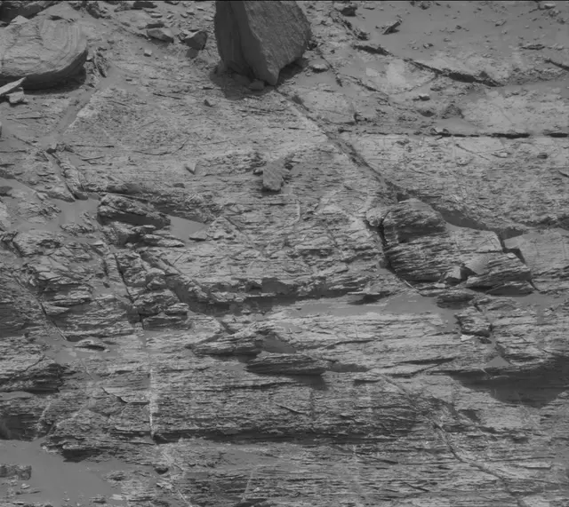 Sol 2751: Mast Camera (Mastcam)