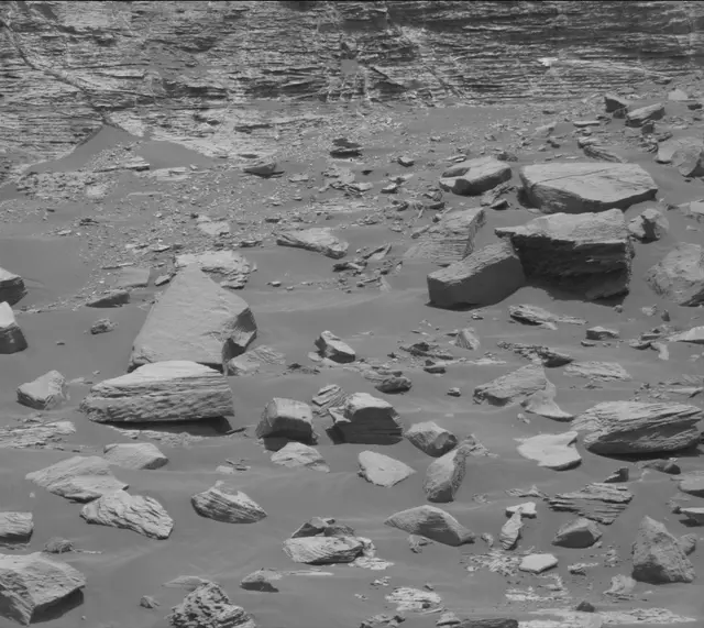 Sol 2751: Mast Camera (Mastcam)