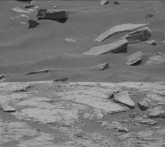 Sol 2751: Mast Camera (Mastcam)