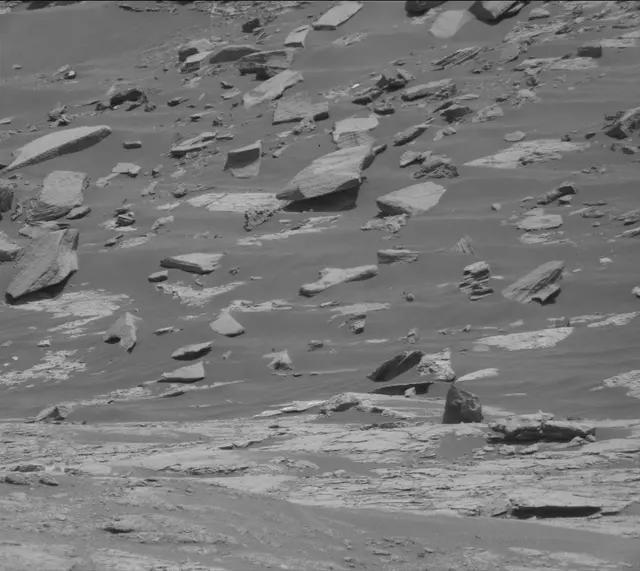 Sol 2751: Mast Camera (Mastcam)