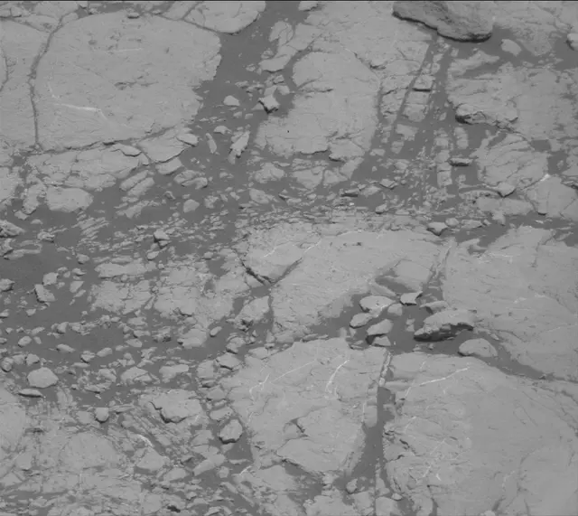 Sol 2751: Mast Camera (Mastcam)