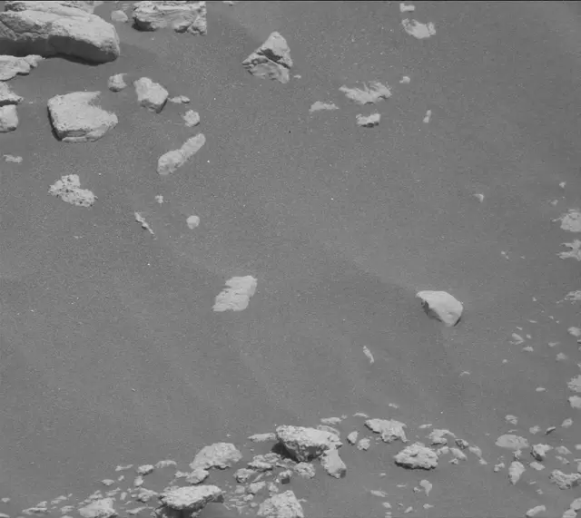 Sol 2751: Mast Camera (Mastcam)