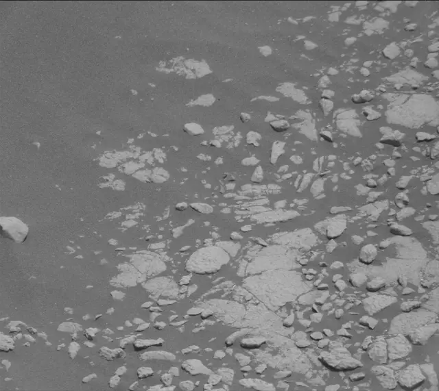 Sol 2751: Mast Camera (Mastcam)
