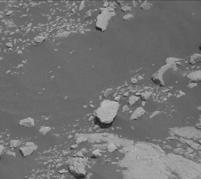 Sol 2751: Mast Camera (Mastcam)