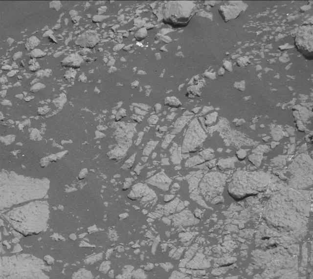 Sol 2751: Mast Camera (Mastcam)