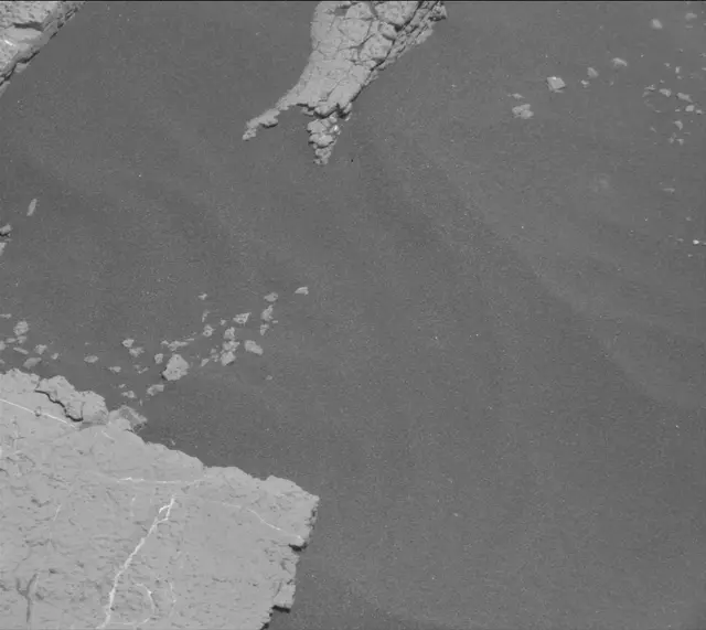 Sol 2751: Mast Camera (Mastcam)