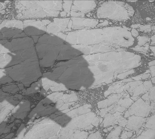 Sol 2753: Mast Camera (Mastcam)