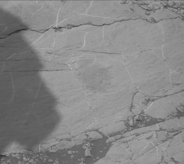 Sol 2753: Mast Camera (Mastcam)