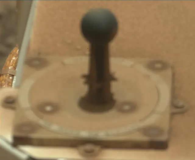 Sol 2753: Mast Camera (Mastcam)