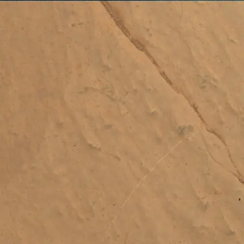 Sol 2754: Mars Hand Lens Imager (MAHLI)