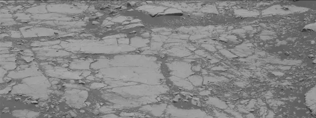 Sol 2755: Mast Camera (Mastcam)