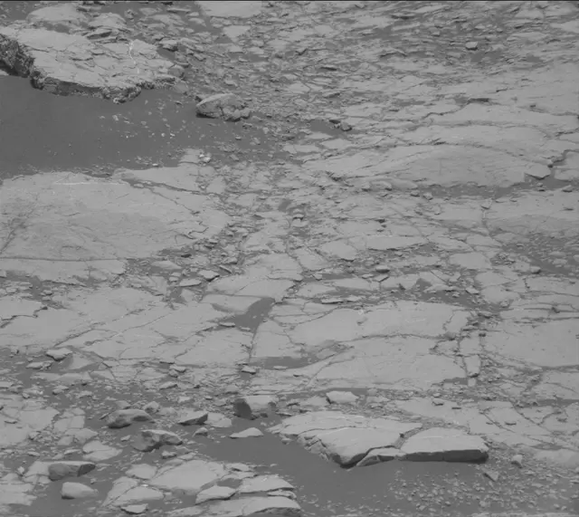 Sol 2755: Mast Camera (Mastcam)