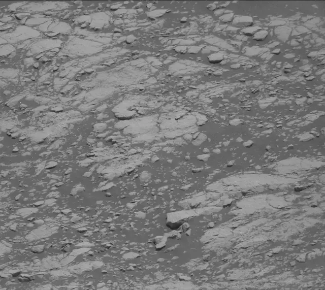 Sol 2755: Mast Camera (Mastcam)