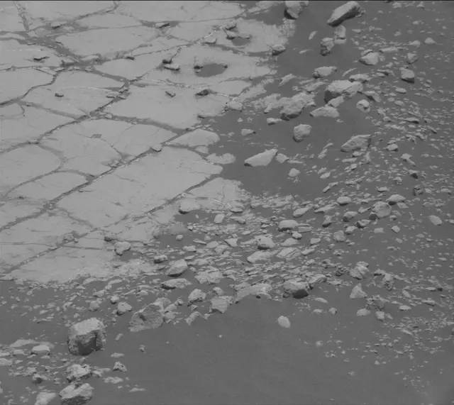 Sol 2755: Mast Camera (Mastcam)
