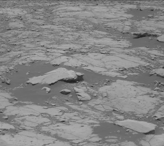 Sol 2756: Mast Camera (Mastcam)