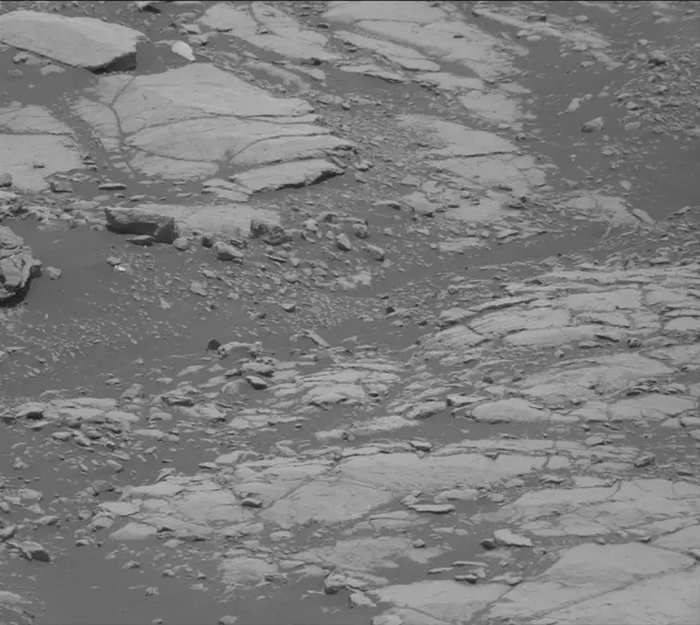 Sol 2756: Mast Camera (Mastcam)
