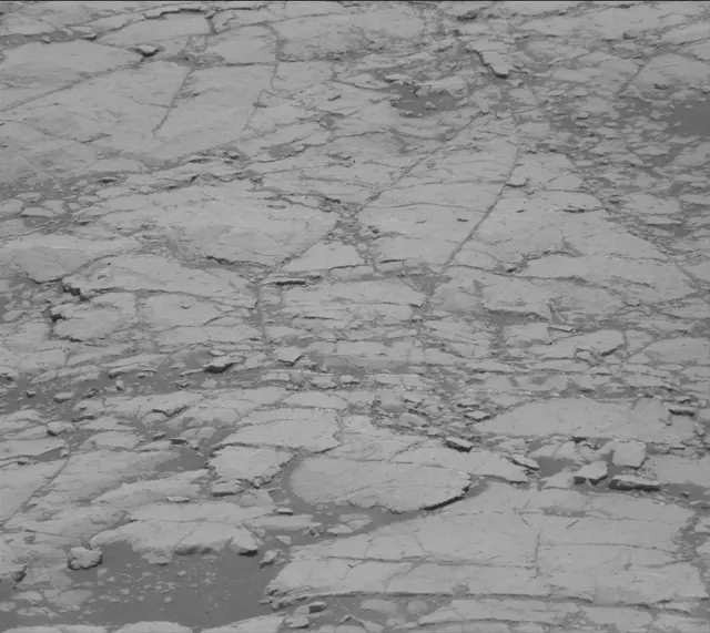 Sol 2756: Mast Camera (Mastcam)