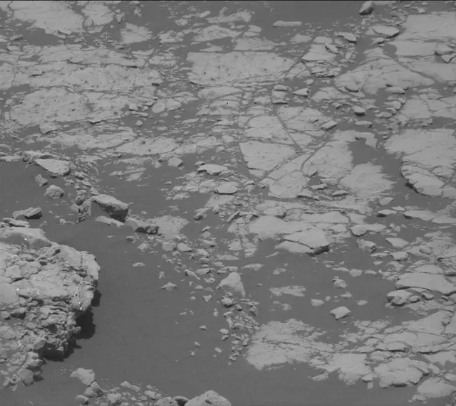 Sol 2756: Mast Camera (Mastcam)