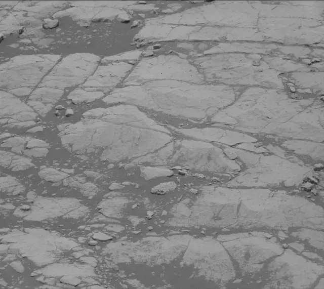 Sol 2756: Mast Camera (Mastcam)