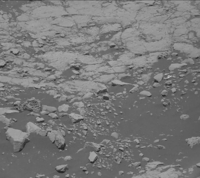 Sol 2756: Mast Camera (Mastcam)