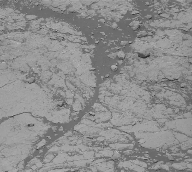 Sol 2756: Mast Camera (Mastcam)