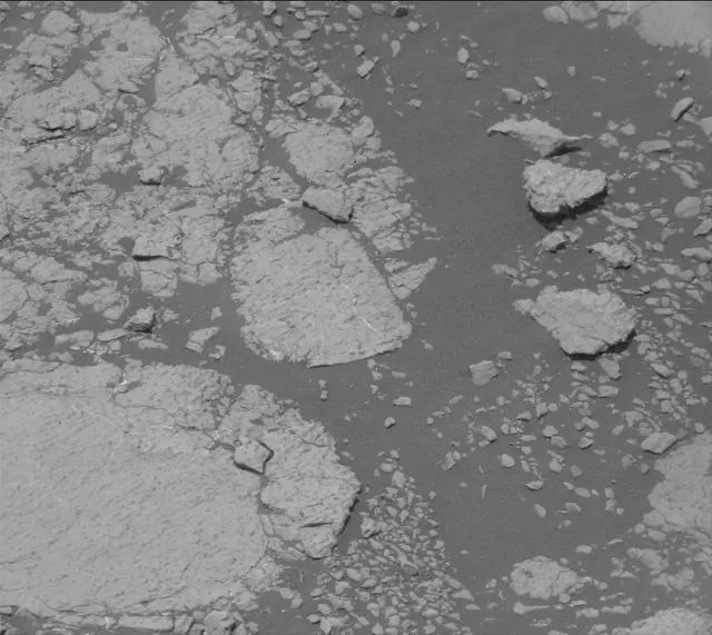 Sol 2756: Mast Camera (Mastcam)