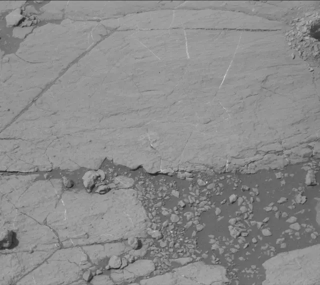 Sol 2756: Mast Camera (Mastcam)