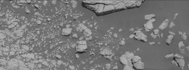 Sol 2758: Mast Camera (Mastcam)