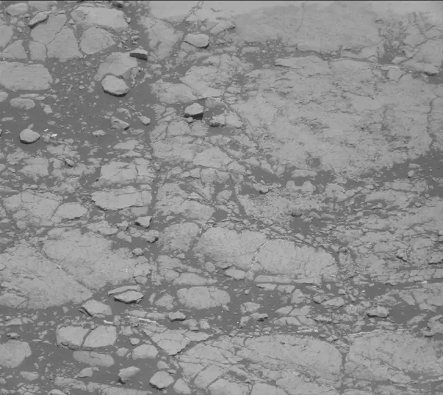Sol 2758: Mast Camera (Mastcam)