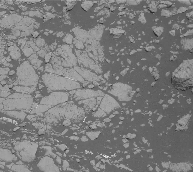 Sol 2758: Mast Camera (Mastcam)