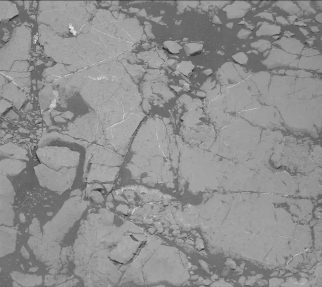 Sol 2758: Mast Camera (Mastcam)
