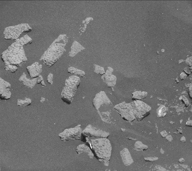 Sol 2758: Mast Camera (Mastcam)