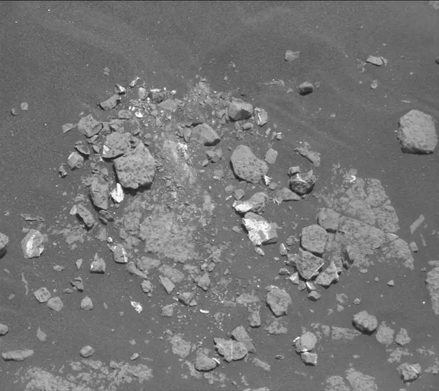 Sol 2758: Mast Camera (Mastcam)