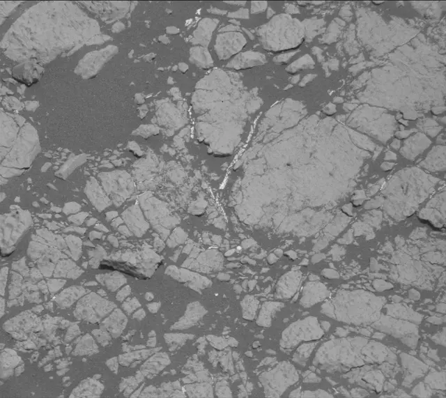 Sol 2758: Mast Camera (Mastcam)