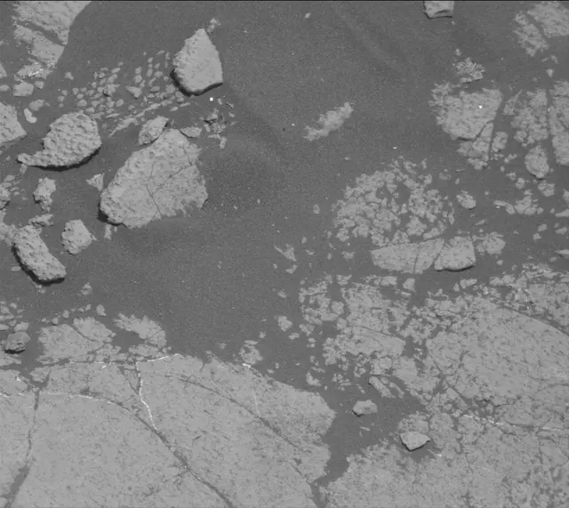 Sol 2758: Mast Camera (Mastcam)