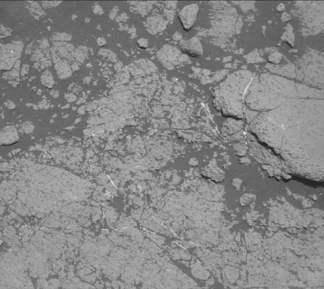 Sol 2758: Mast Camera (Mastcam)