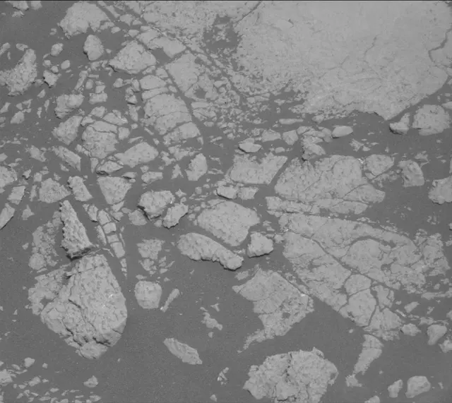 Sol 2758: Mast Camera (Mastcam)
