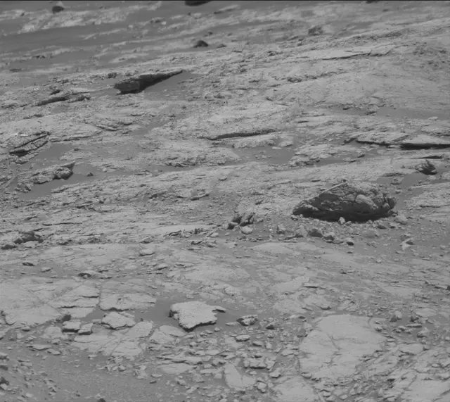 Sol 2761: Mast Camera (Mastcam)