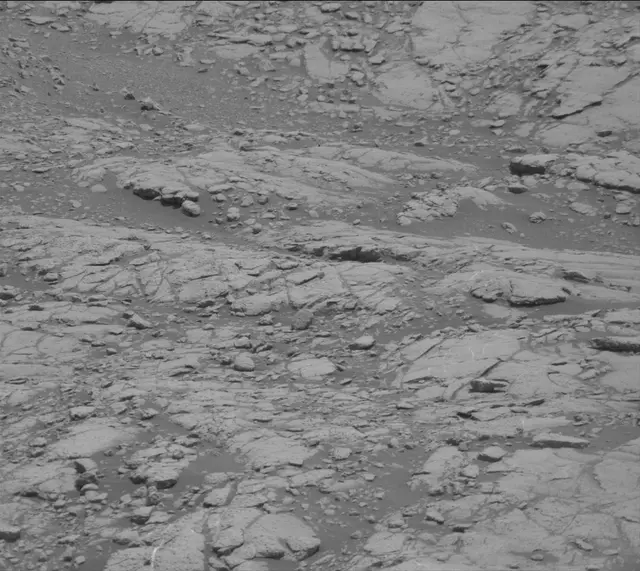 Sol 2761: Mast Camera (Mastcam)