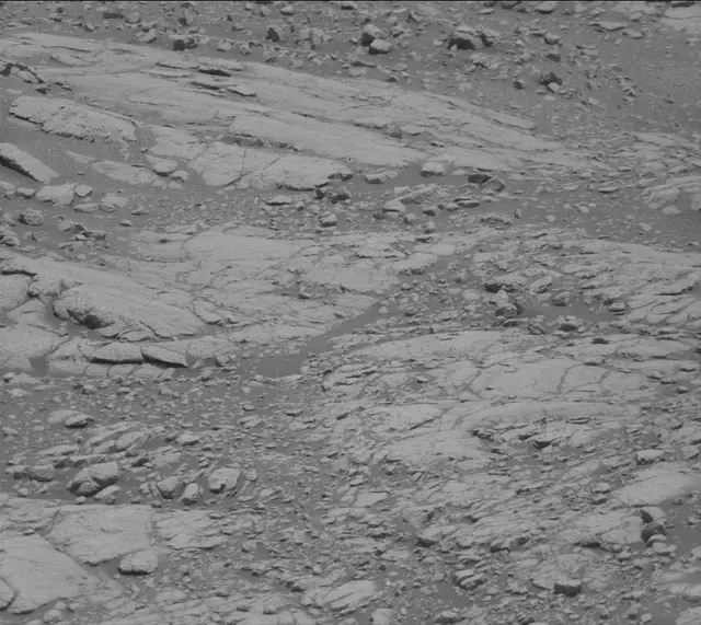 Sol 2761: Mast Camera (Mastcam)