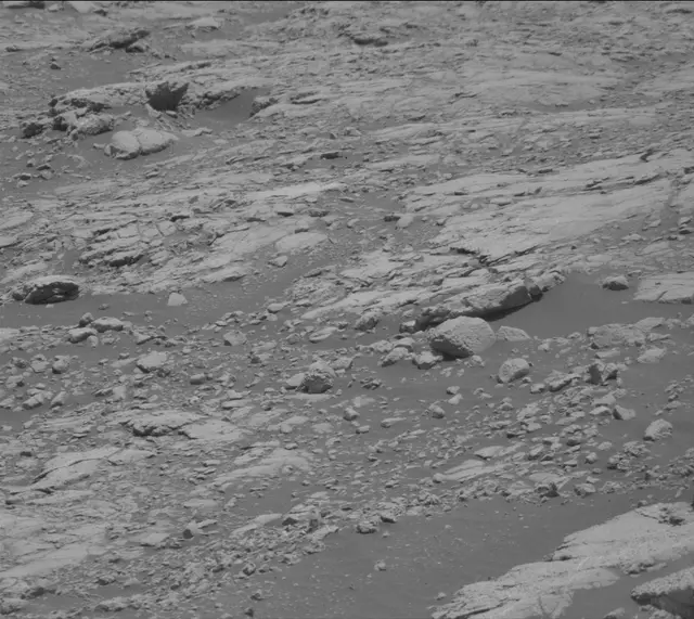 Sol 2761: Mast Camera (Mastcam)