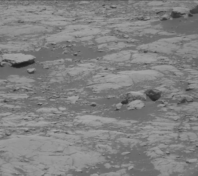 Sol 2761: Mast Camera (Mastcam)