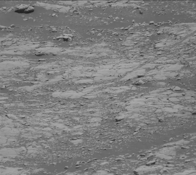 Sol 2761: Mast Camera (Mastcam)